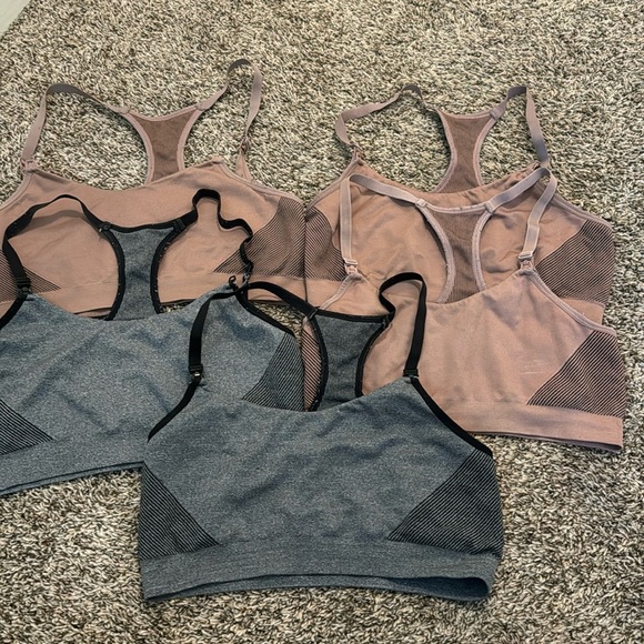 Woman’s large nursing bra bundle - Picture 1 of 3